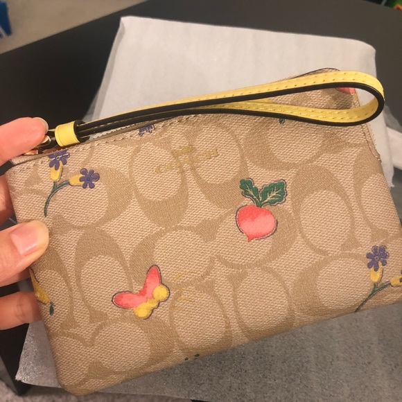 Coach Handbags - Coach Corner Zip Wristlet In Signature Canvas With Dreamy Veggie Print